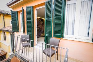 Deluxe Studio with Balcony