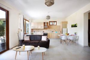 Chania Green House 1