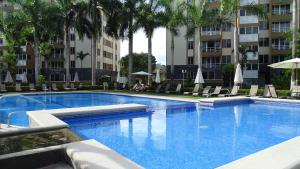 3Room Penthouse Beach Condo