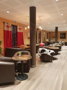 Hotels Hotel Le Picors : photos des chambres