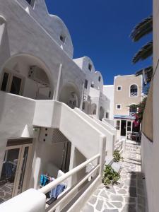 Anny Studios & Rooms Perissa Beach