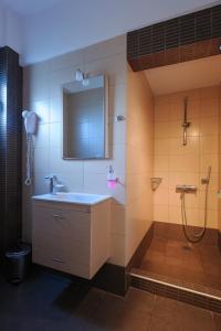 Holiday Rooms Kea Greece