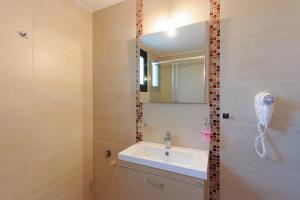 Holiday Rooms Kea Greece