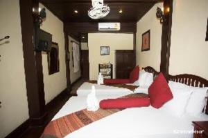 Ban Lakkham River View