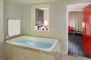 King Suite with View room in Kimpton Hotel Palomar Los Angeles Beverly Hills an IHG Hotel