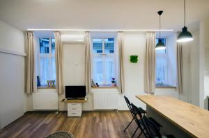 Pacman Apartment