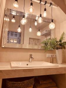 Studio lux Loft on Victory street in the City Center