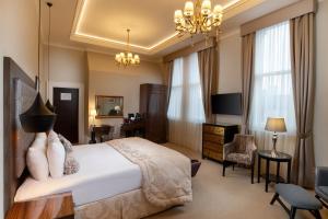 Lansbury Heritage Hotel