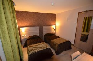 Hotels Logis Hotel Le Saint Georges : photos des chambres