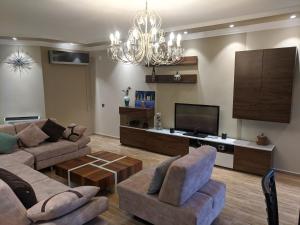 Airport Apartments Near The Sea