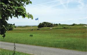 Lovely Home In Humble With Kitchen