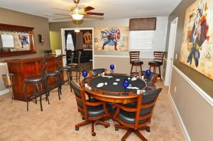 Eight-Bedroom House room in Champions Gate- 8 Bdm with Theater and Game Room home