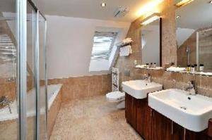 BEIGLI Hotel & Garden