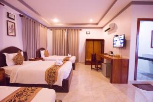 Golden Bakong Boutique