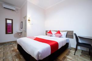 Phòng Standard giường đôi (Standard Double Room)