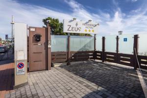 Zeus Hotel - Aparthotel - Meeting & Congress