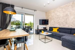 HOLIDAY HOME SIBINIUM 