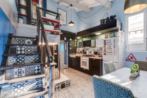 Rome As You Feel - Torre Design Apartment