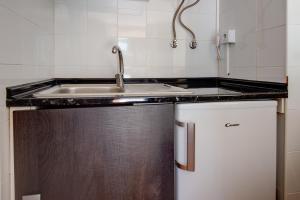 Cosy studio by the Flea Market and Tram 28