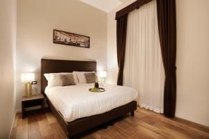 Elegant Rooms Roma Guest House