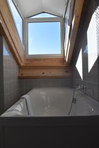 Hotels Hotel Corrieu : photos des chambres