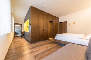 Studio Apartment room in Mountain Residence Montana