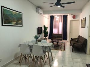 Medina Homestay, Wakaf Che Yeh