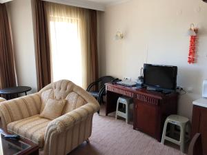 Mountain View Apartment