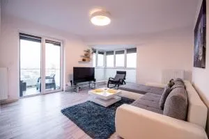 Luxury Westpark 2 Presidentialsuite with Lake View W4 - 布加勒斯特