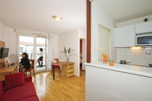 Appart'hotels Sejours & Affaires Lyon Saint-Nicolas : Appartement 1 Chambre (4 Adultes)