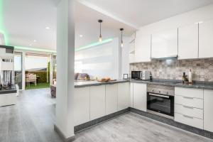 22 Casablanca II Veronica