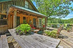 Private Getaway on 270 Acres with Lake Swim and Canoe - Avon