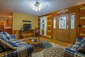 Home with Views, Mins to Monongahela National Forest