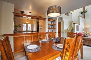 Hot Tub and Grilling Area Keystone Townhome!