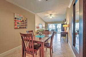 Steps to Beach and Pool! Colorful Galveston Retreat