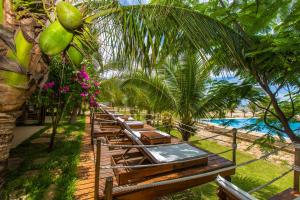 Hotel Punta Camarón Bungalows & Suites