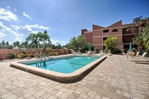 Resort-Style Condo with Pool 19 Miles to Fort Myers - Burnt Store Marina