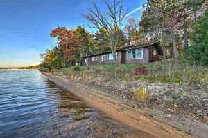 Pelican Lake Cabin Private Beach and Scenic Sunsets - Pequot Lakes