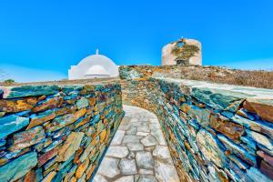 Alitanes Folegandros Greece