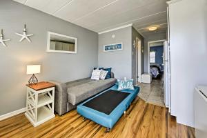 North Wildwood Condo with Pool, Walk to Boardwalk!