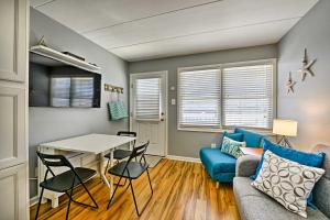 North Wildwood Condo with Pool, Walk to Boardwalk!