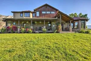 Luxury Waterfront Parachute House with Fire Pit! - 赖夫尔