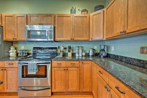 Bozeman Getaway with Mountain Views, Near Downtown