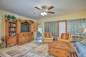 Home on Canal with Pool, about 2 Mi to Hollywood Beach! - image 2