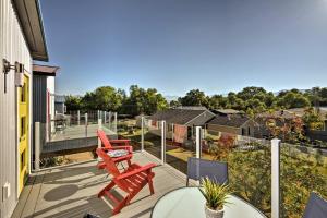 Missoula Getaway with Balcony, 2 Mi to Downtown! - 3hvězdičkové hotely ve městě Missoula