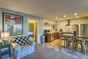 Walk to Slopes Dtwn Breckenridge Condo on Main St