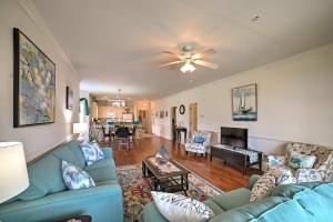 Central Myrtle Beach Condo Next to Myrtlewood Golf