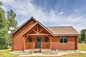 Rapid River Log Cabin with Loft on 160 Scenic Acres - Gladstone