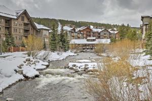 Walk to American Eagle Lift Copper Mountain Condo