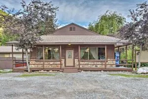 Huge Preston Cabin with Game Room and Mountain Views! - Smithfield